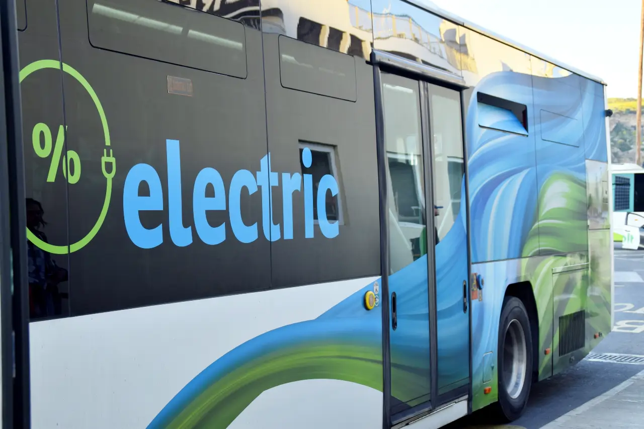 small electric bus